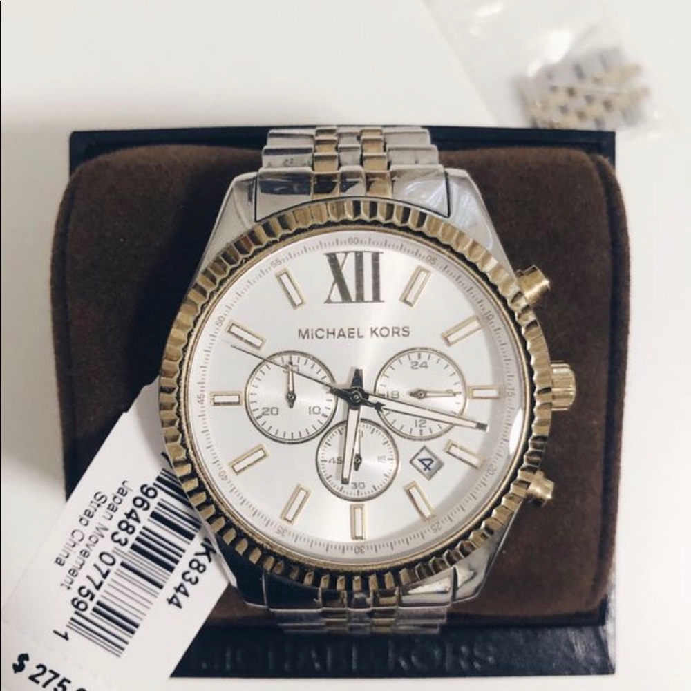 Michael Kors Lexington Watch - Picture 2 of 6